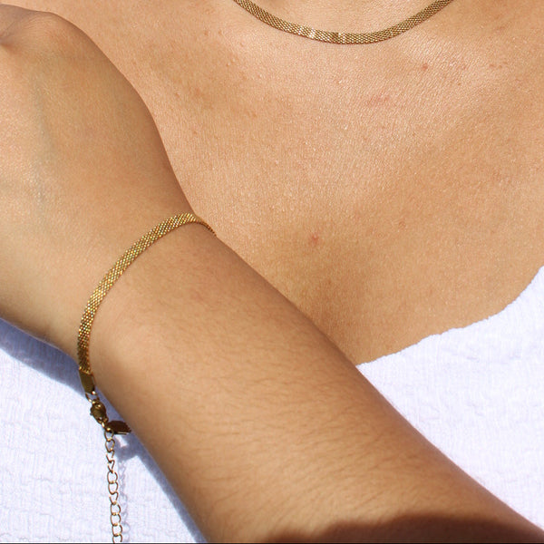 Comprar pulsera chapada en oro -- accesorios elegantes Leyfina Colombia