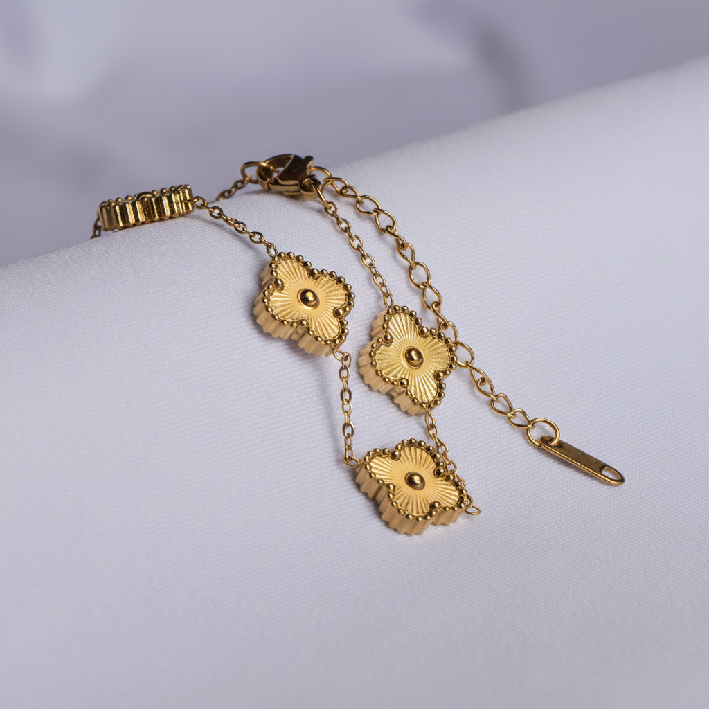 Pulsera Trébol Dorada en oro laminado 18K - LeyFina