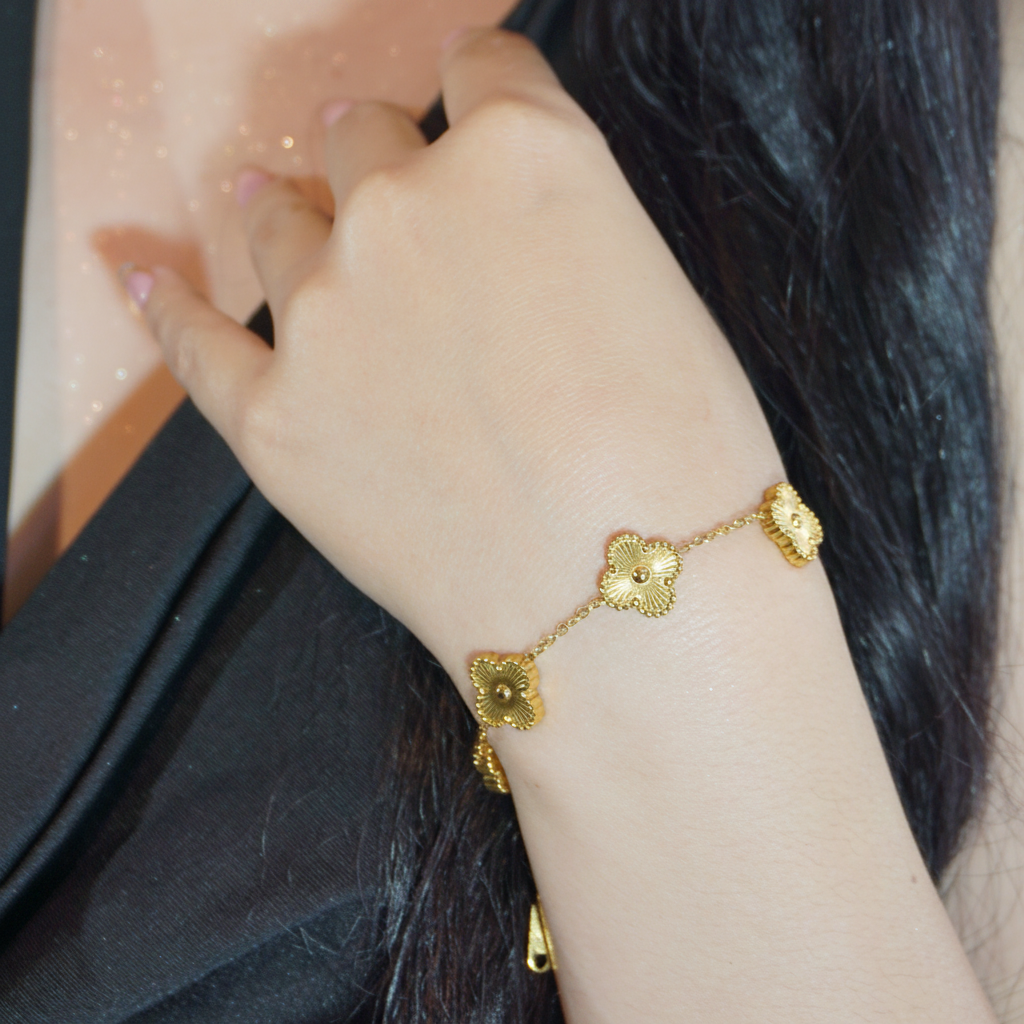 Pulsera Trébol Dorada en oro laminado 18K - LeyFina