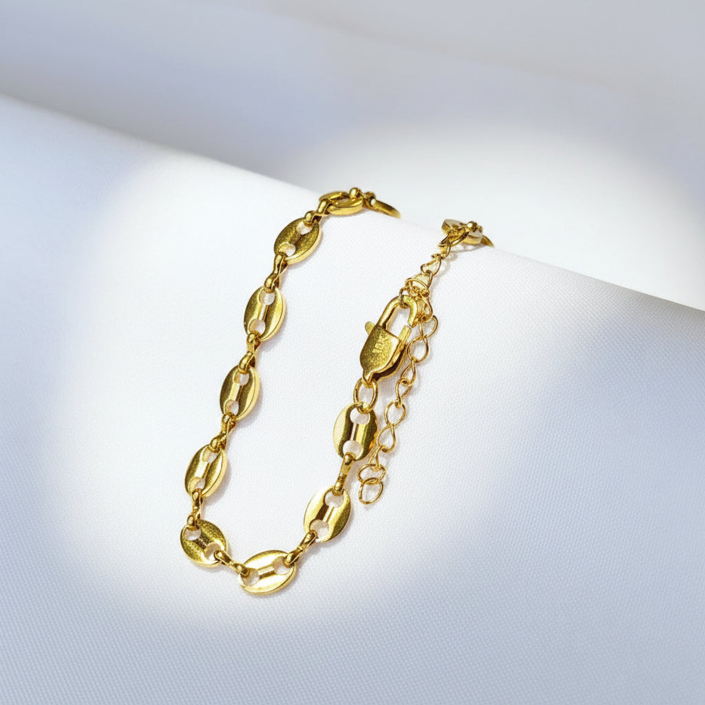 Set Gucci Grano de Café Dama en oro laminado 18K - LeyFina