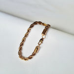 Pulso Lazo Rosa joyeria en oro, oro laminado Leyfina -- accesorio elegante coleccion Leyfina
