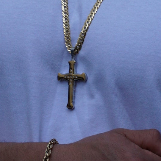 Comprar dije chapada en oro -- accesorios elegantes Leyfina Colombia
