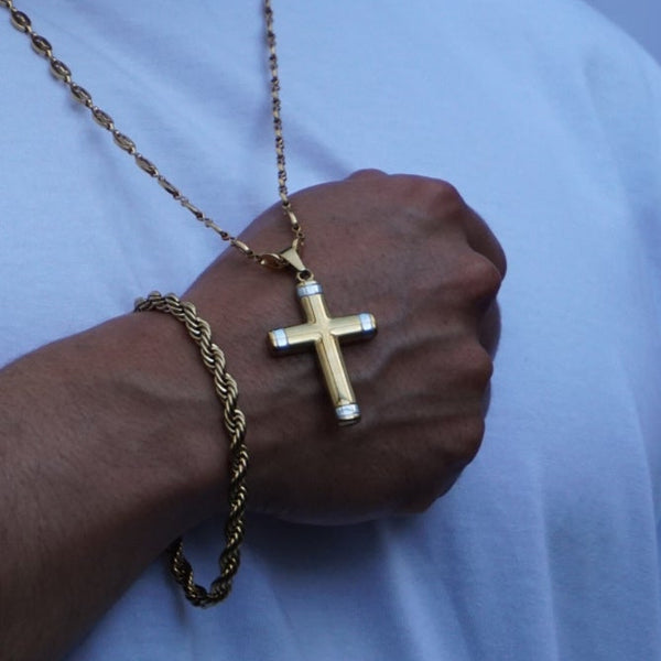 Comprar dije chapada en oro -- accesorios elegantes Leyfina Colombia
