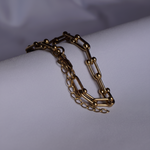 Pulsera Ancla vista de cerca -- joyeria Leyfina Colombia