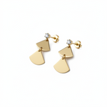 Aretes Abanico Dorado vista de cerca -- joyeria Leyfina Colombia