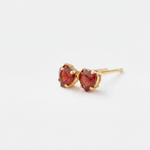 Aretes pequeños corazón rojo para regalo, oro laminado 18K - LeyFina Joyería