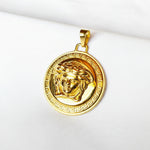 Dije Versace
