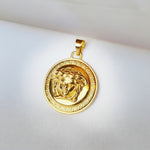 Dije Versace