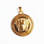 Dije Versace